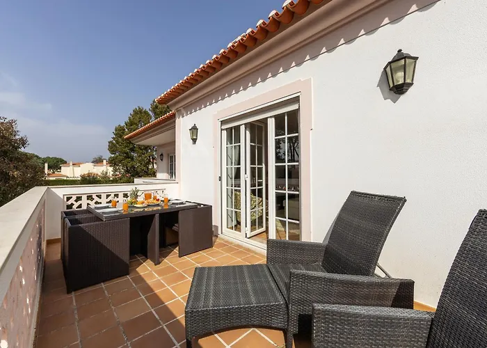 Casa Da Amoreira (Leiria)